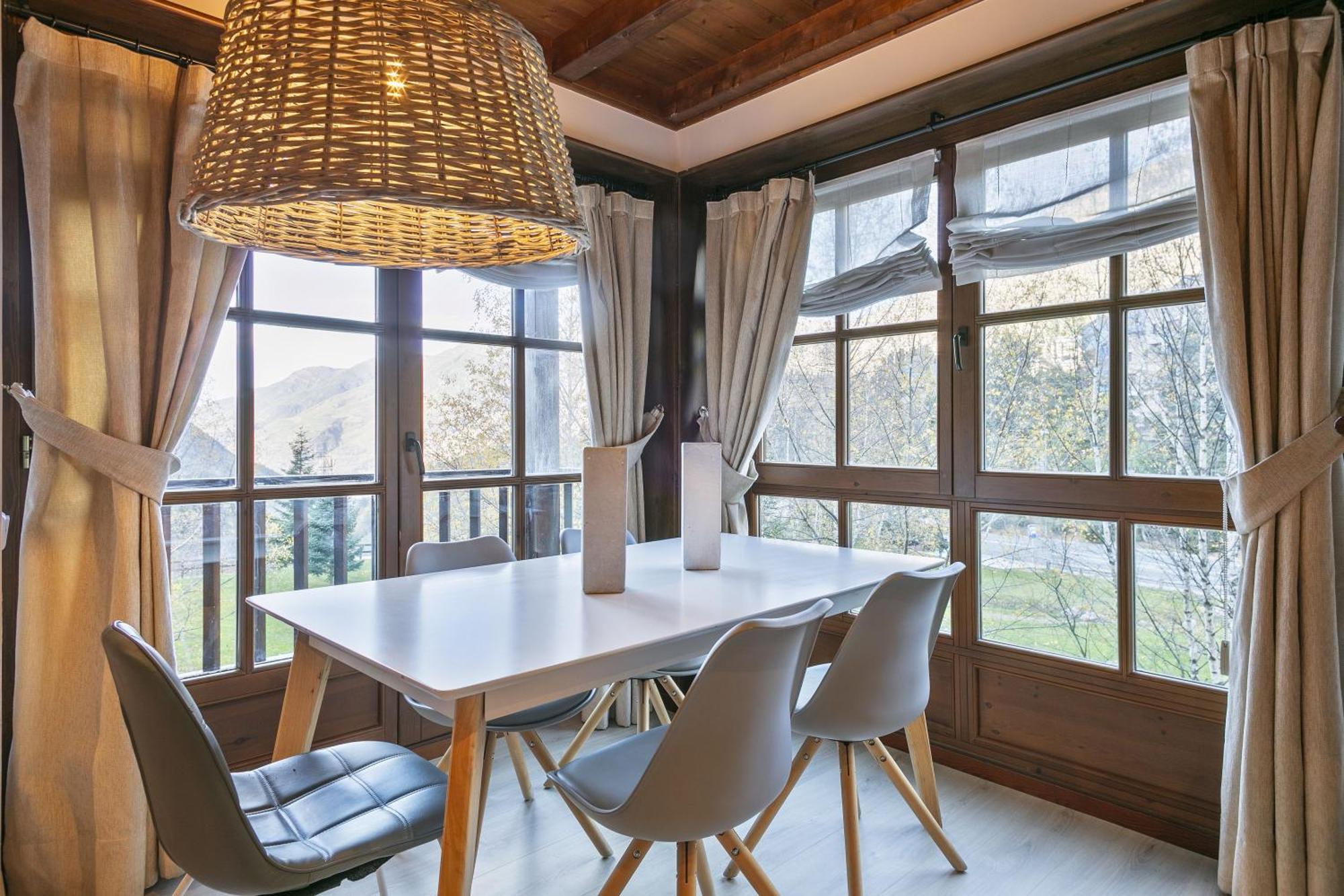 Luderna - Apartamento Val De Ruda A5 Orla บาเกย์รา-เบเรต ภายนอก รูปภาพ